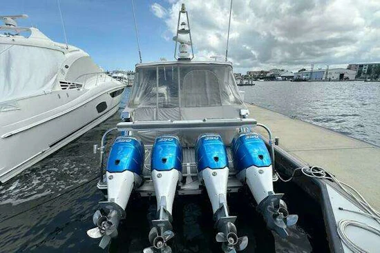 Formula 400 SSC Yacht For Sale