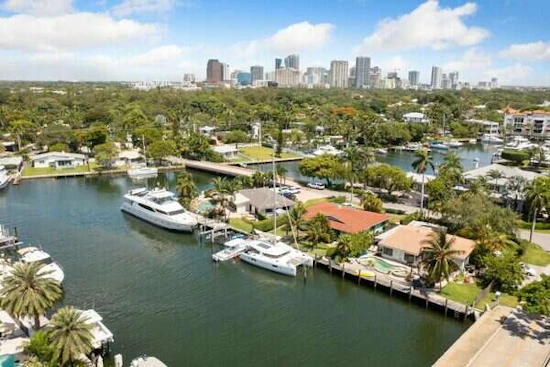 Lagoon  Yacht For Sale