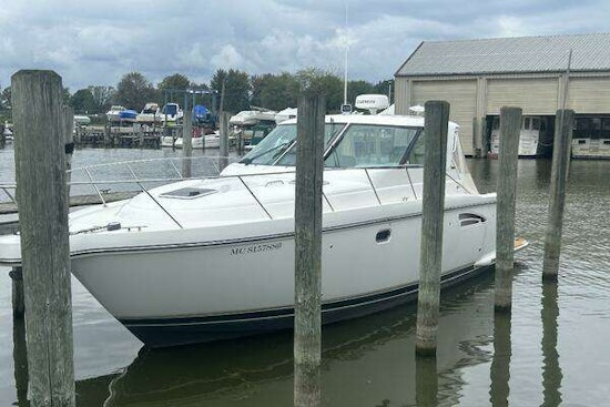 Tiara Yachts  Yacht For Sale