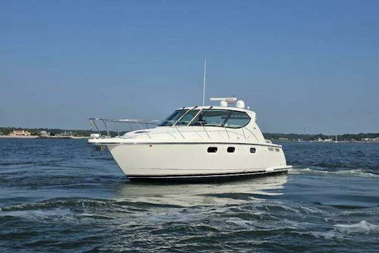 Tiara Yachts 3900 Sovran Yacht For Sale