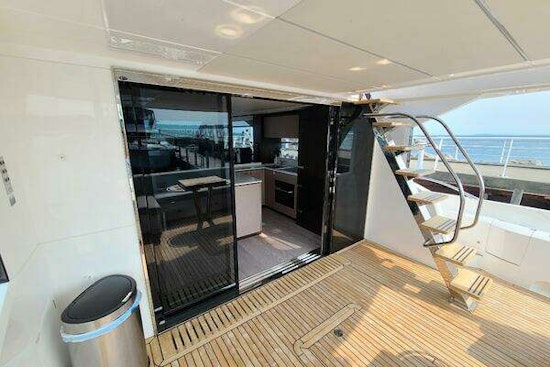 Sunseeker 68 Manhattan Yacht For Sale