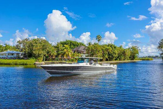 HCB 53 Suenos Yacht For Sale