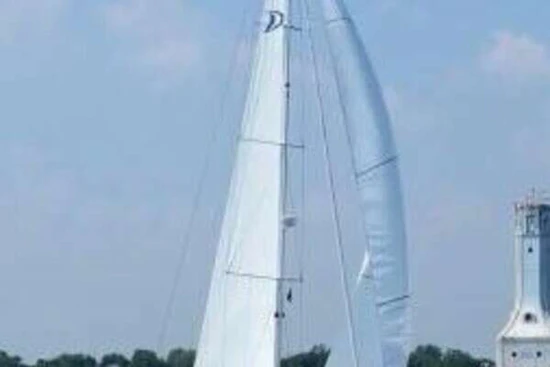 Delphia  Yacht For Sale