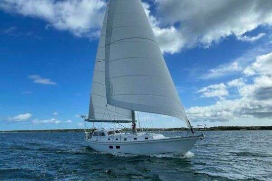 Little Harbor 51 Yacht For Sale