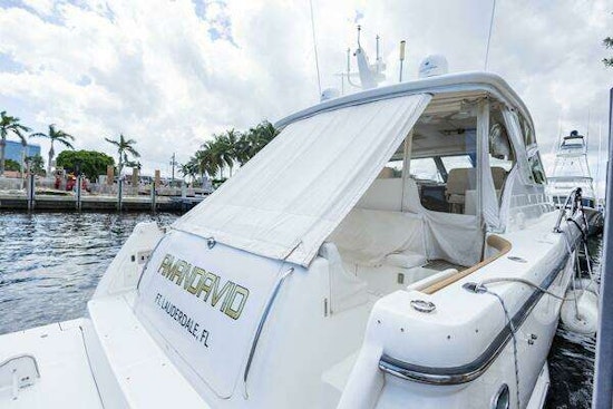 Tiara Yachts 5200 Express Yacht For Sale