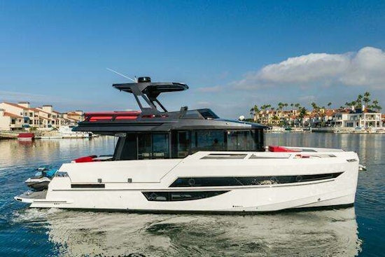Okean 52 Fly Yacht For Sale