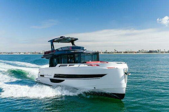 Okean 52 Fly Yacht For Sale