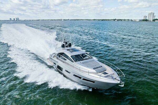 Pershing 7X Yacht For Sale