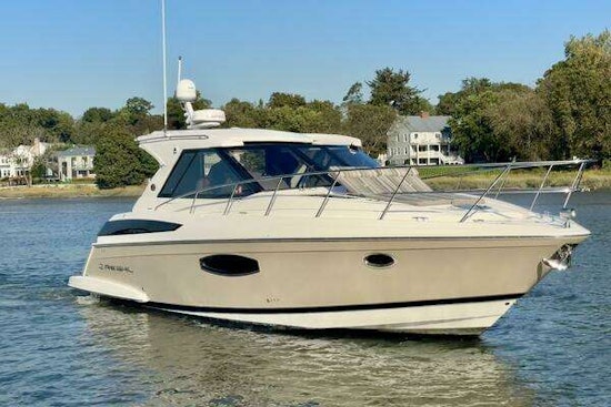 Regal 42 Sport Coupe Yacht For Sale