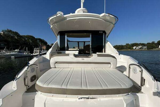 Regal 42 Sport Coupe Yacht For Sale