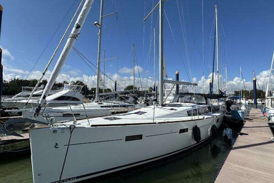 Beneteau Sense 46 Yacht For Sale