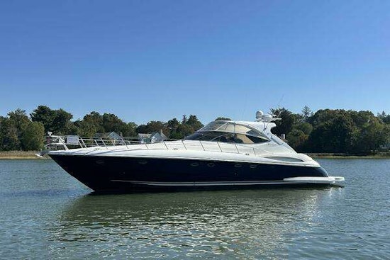 Cruisers Yachts 540 Express Yacht For Sale