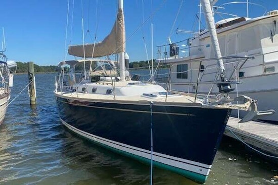 Tartan 3700 Yacht For Sale
