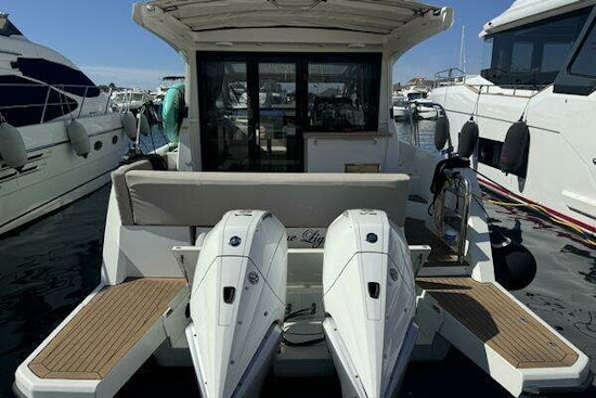 Sealine  Yacht For Sale