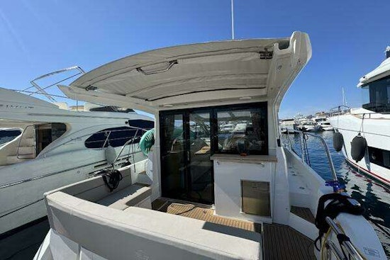 Sealine  Yacht For Sale