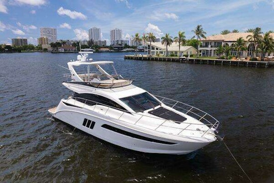 Sea Ray 510 Fly Yacht For Sale