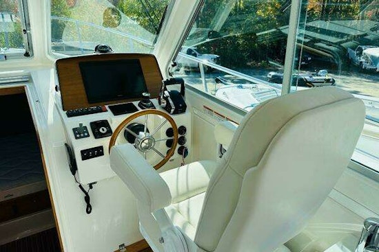 Back Cove 34O Yacht For Sale