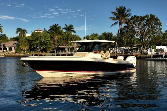 Chris-Craft Catalina 34 Yacht For Sale