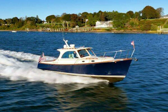 Hinckley Picnic Boat MK III Yacht For Sale