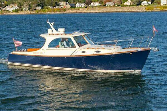 Hinckley Picnic Boat MK III Yacht For Sale