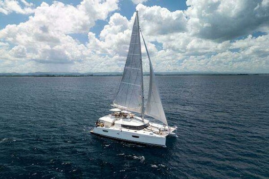 Fountaine Pajot Ipanema Yacht For Sale