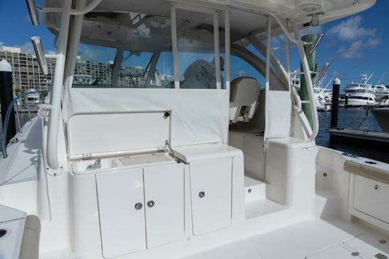 Pursuit OS 385 Yacht For Sale