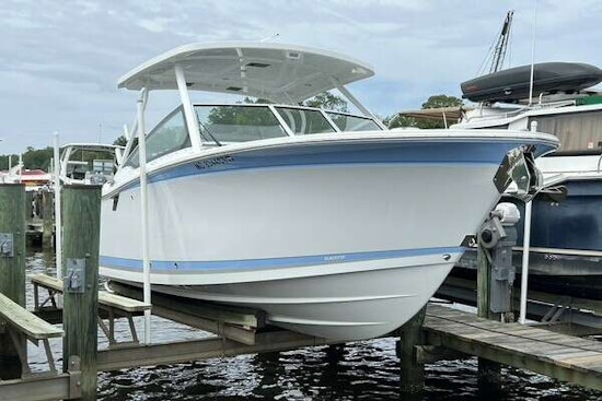 Blackfin 272 DC Yacht For Sale