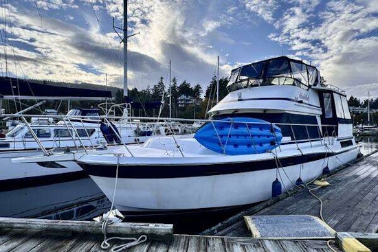 Camargue Yachtfisher Yacht For Sale