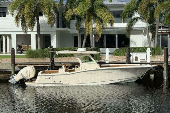 Scout 320 LXF Yacht For Sale