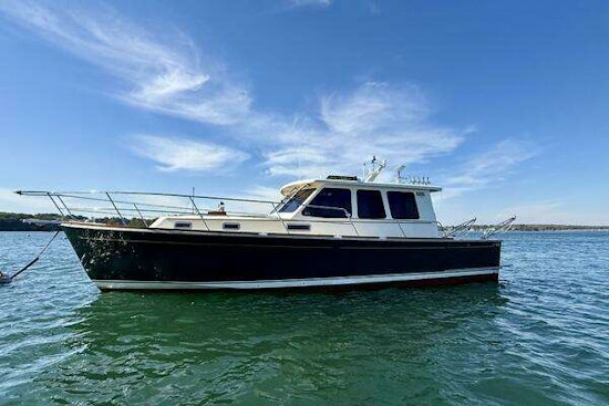 Sabre 42 Sedan Yacht For Sale
