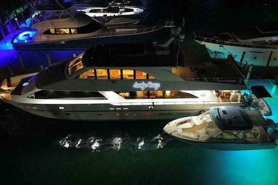 Hargrave Sky Lounge Yacht For Sale