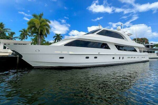 Hargrave Sky Lounge Yacht For Sale