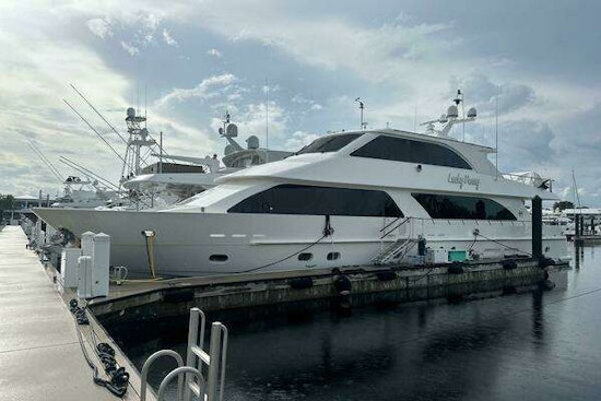 Hargrave Sky Lounge Yacht For Sale