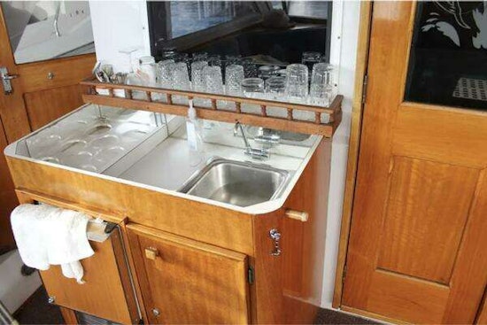 Hatteras 58 Yachtfish Yacht For Sale