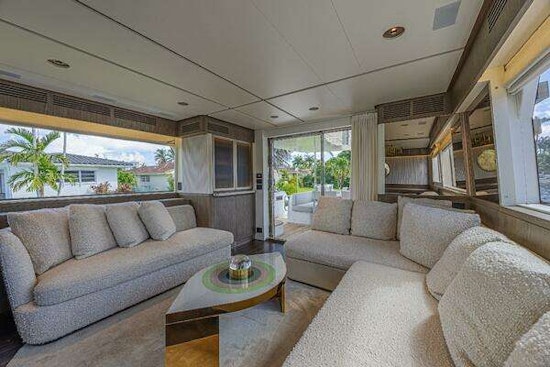 Azimut Magellano 66 Yacht For Sale