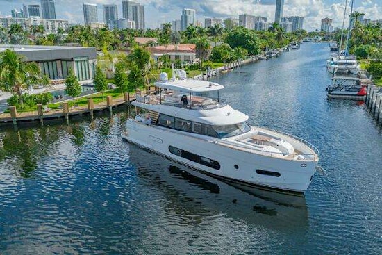 Azimut Magellano 66 Yacht For Sale