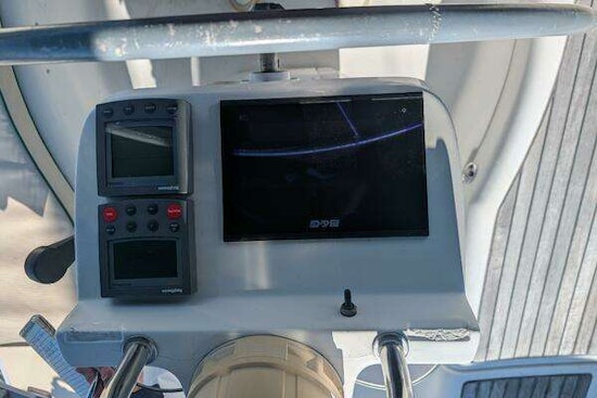 Beneteau Oceanis 331 Yacht For Sale