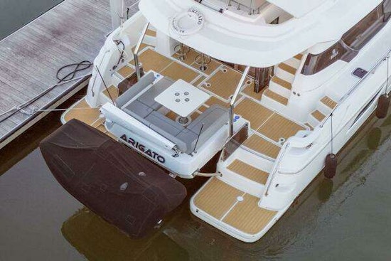 Aquila 44 Yacht Yacht For Sale