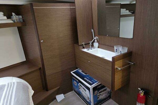 Beneteau Oceanis 40.1 Yacht For Sale