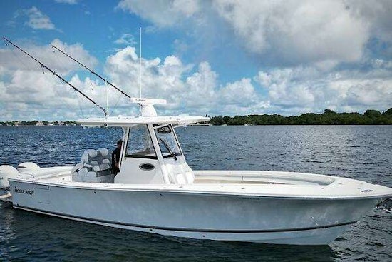 Regulator 31FS Yacht For Sale