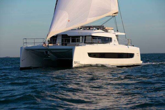 Bali 4.4 Yacht For Sale