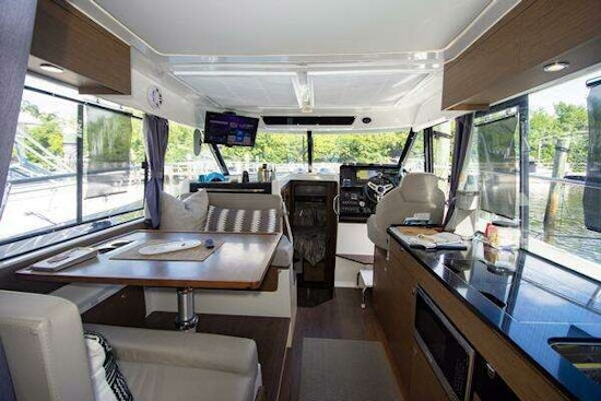 Jeanneau NC 1095 Yacht For Sale