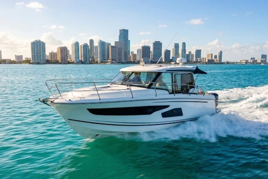 Jeanneau NC 1095 Yacht For Sale