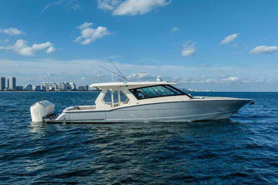 Scout 530 LXF Yacht For Sale