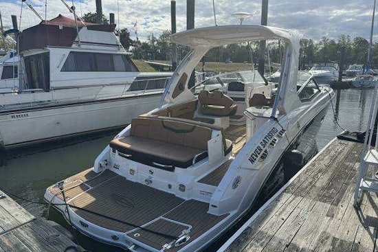 Chaparral 347 SSX Yacht For Sale