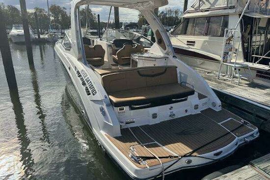 Chaparral 347 SSX Yacht For Sale