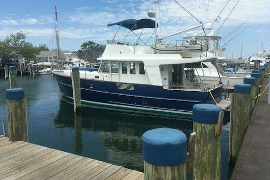 Beneteau Swift Trawler 42 Yacht For Sale
