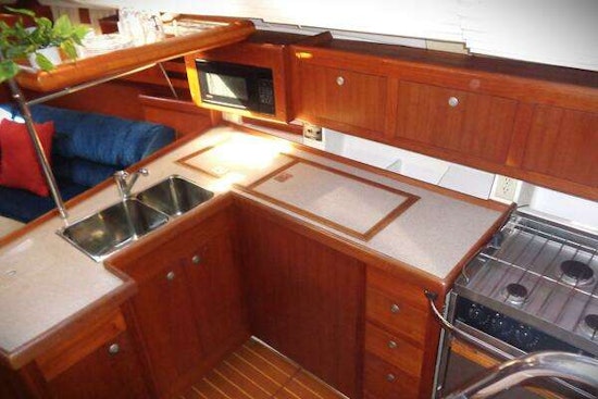 Hunter 380 Yacht For Sale