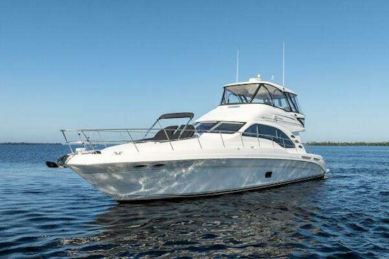 Sea Ray 580 Sedan Bridge Yacht For Sale