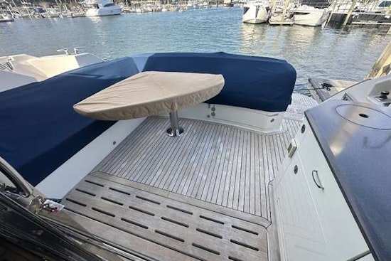 Sea Ray L 590 Yacht For Sale